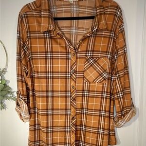 Plaid Button-Up Shirt in Brown